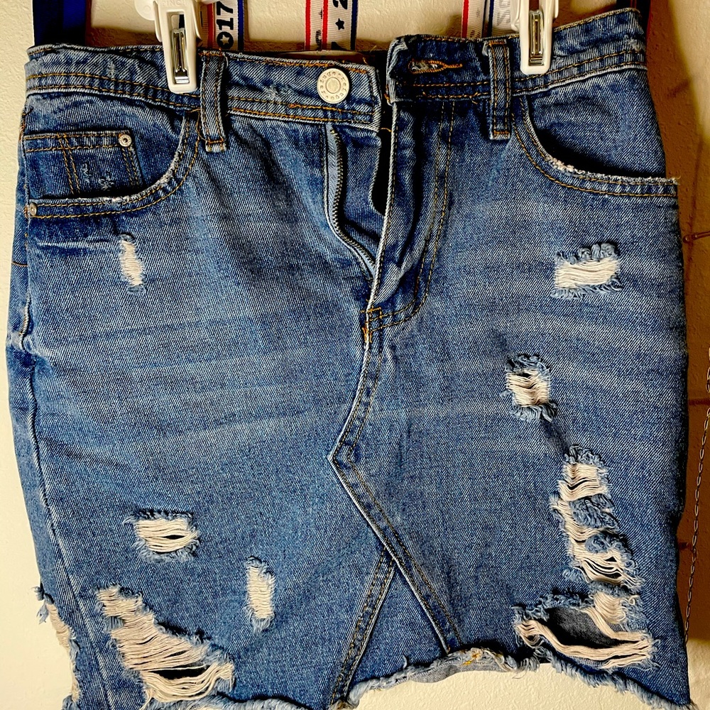 Refuge skirt